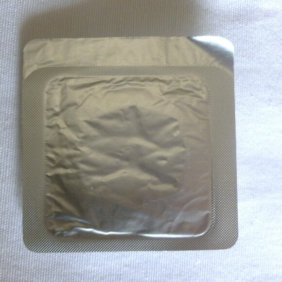 La Prairie Silver and White Eye Cream 4 x 1.5ml - Picture 6 of 8